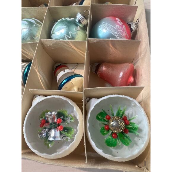 GORGEOUS Commodore Vintage Tree Topper & Shiny Brite Ornaments Bells & more - Picture 12 of 14
